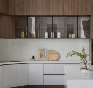 Tủ bếp dưới nhựa cánh phủ Acrylic